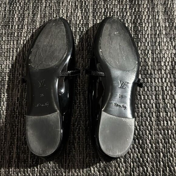 LOUIS VUITTON Patent Uniformes Ballet Flats Black - Picture 2 of 11